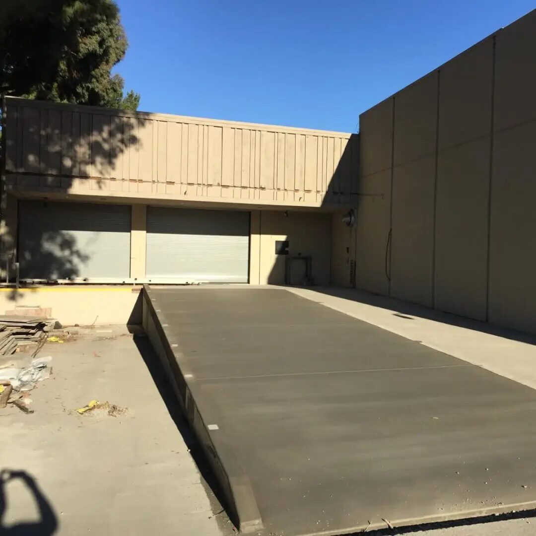 Concrete ramp